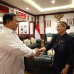 Menteri Pertahanan Prabowo Subianto saat menerima kunjungan Duta Besar Amerika Serikat Kamala Shirin Lakhdhir di kantor Kementerian Pertahanan RI, Jakarta. Foto: Kemhan