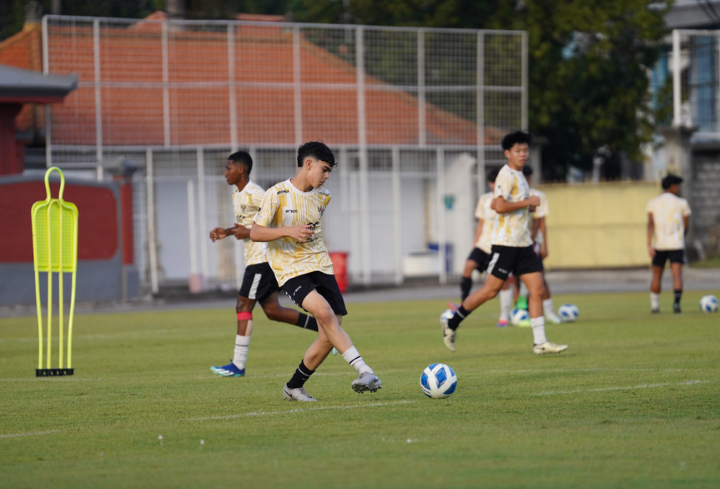 Dengan adanya Mathew Baker, tentu akan semakin menambah kekuatan tim dan melengkapi lini belakang Timnas Indonesia U-17. Foto: PSSI