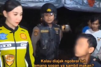 Cuplikan Polwan menyinggung soal sopan santun viral di media sosial. Foto Tangkapan layar