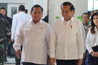 Presiden Jokowi bersama Prabowo Subianto. Foto: Instagram @prabowo