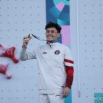 Lagu Indonesia Raya akhirnya berkumandang di Olimpiade Paris 2024. Emas pertama Indonesia berhasil diraih atlet panjat tebing Veddriq Leonardo yang berhasil mengalahkan Wu Peng di Le Borguet Climbing Venue, Paris, Prancis, Kamis (8/8/2024) sore.(foto: NOC Indonesia/Naif Muhammad Al'as)