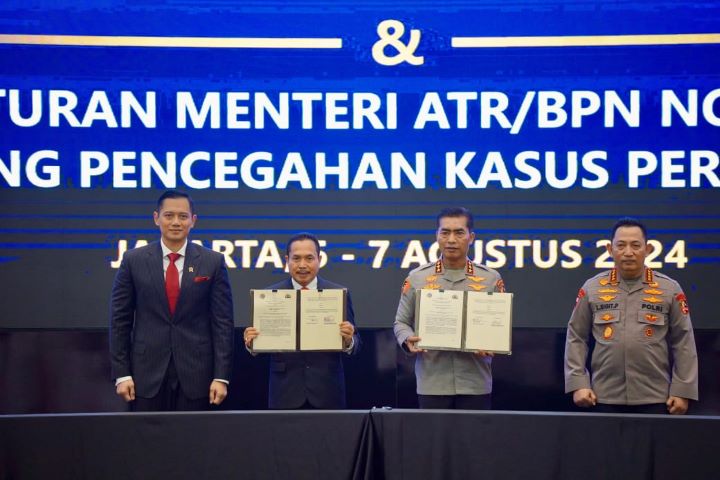 Kementerian Agraria dan Tata Ruang/Badan Pertanahan Nasional (ATR/BPN) dan Kepolisian Republik Indonesia (Polri) sepakat untuk bekerja sama mencegah konflik pertanahan. Foto: IG, @agusyudhoyono (tangkap layar)