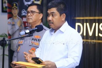 Juru Bicara Densus 88 Anti Teror Mabes Polri Brigjen Aswin Siregar, menjelaskan bibit radikalisme timbul dalam diri HOK saat bergabung ke dalam grup paham radikal pada November 2023.