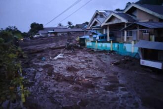 Banjir bandang di Kelurahan Rua, Kota Ternate, Maluku Utara, Minggu (25/8/2024). Foto: X @InfoFPMKI