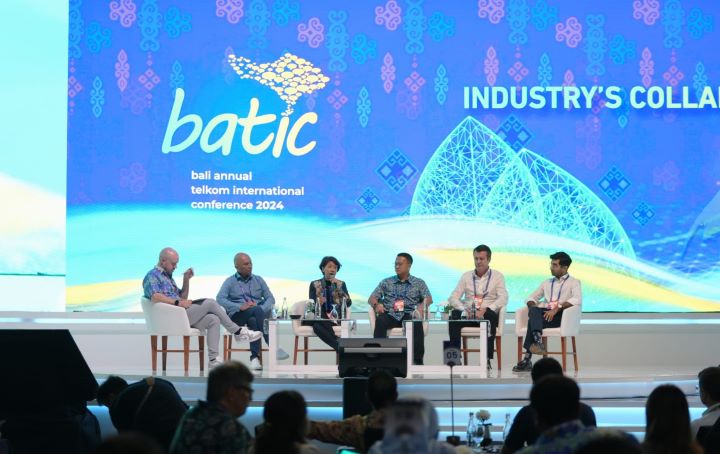 Para panelis BATIC 2024 Conference Day hari kedua di Mangupura Hall, The Westin Resort Nusa Dua, Bali, Kamis (29/8/2024). Foto: Telkom Indonesia