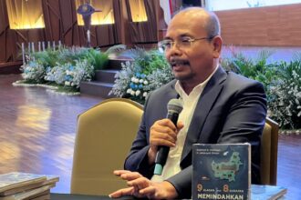 Mantan Menteri Perencanaan Pembangunan Nasional/Kepala Badan Perencanaan Pembangunan Nasional Andrinof Chaniago dalam peluncuran buku “9 Alasan dan 8 Harapan Memindahkan Ibu Kota” di Jakarta, Rabu (14/8/2024).