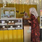 Aktifitas usaha Warung Soeka, bakery favorit di Sumenep. Foto: Dok BRI