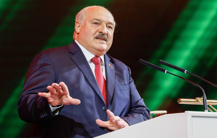 Presiden Belarusia Alexander Lukashenko menyatakan siap mundur. Foto: TASS