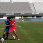 Dony Tri Pamungkas, dan kawan-kawan awalnya sudah terlihat kewalahan melawan Thailand U-20. Sebab pasukan Indra Sjafri itu terus ditekan setiap kali memegang bola.