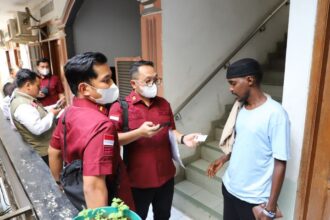 Direktorat Jenderal Imigrasi, melalui Kantor Imigrasi Kelas I Khusus Non TPI Jakarta Selatan menggelar Operasi Jagratara pada tanggal 21-22 Agustus 2024. Seorang Warga Negara India inisial SS, 48, berbuat onar diamankan di kawasan Bangka, Mampang Prapatan. Foto: Ist