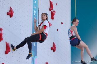 Dua atlet panjat tebing Tim Indonesia, Desak Made Rita Kusuma Dewi dan Rajiah Sallsabillah pastikan lolos ke babak perempat final Olimpiade 2024 Paris.(Foto:NOC Indonesia/Naif Muhammad Al'as)