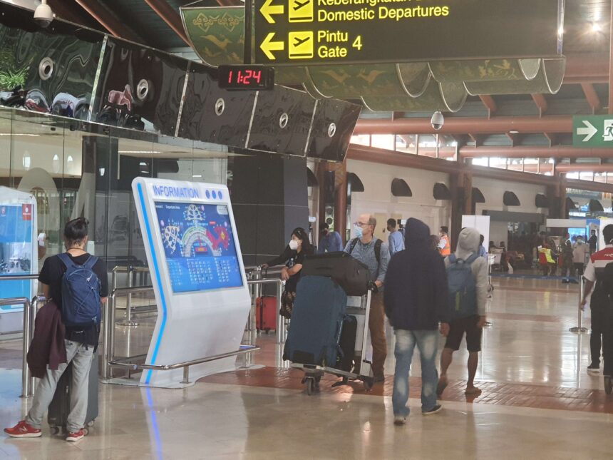 Suasana Terminal 3 Bandara Internasional Soekarno-Hatta yang dikabarkan akan menerapkan kembali e-HAC bagi penumpang internasional dalam meminimalisir masuknya virus Mpox. (Foto: ist)