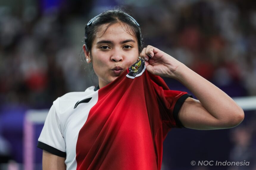 Pebulutangkis tunggal putri Gregoria Mariska Tunjung menjadi satu-satunya harapan Indonesia untuk bisa meraih medali di ajang Olimpiade 2024 Paris. (Foto:NOCIndonesia/Naif Muhammad Al'as)