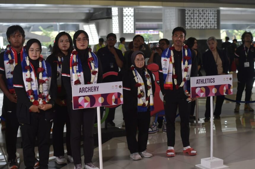 Para atlet cabang olahraga (cabor) atletik dan panahan Indonesia memang belum mampu mendulang medali dalam ajang Olimpiade 2024 Paris. Namun demikian, para atlet ini masih memiliki peluang untuk bersinar pada penyelenggaraan Olimpiade pada edisi-edisi berikutnya.(foto:bagus/kemenpora.go.id)