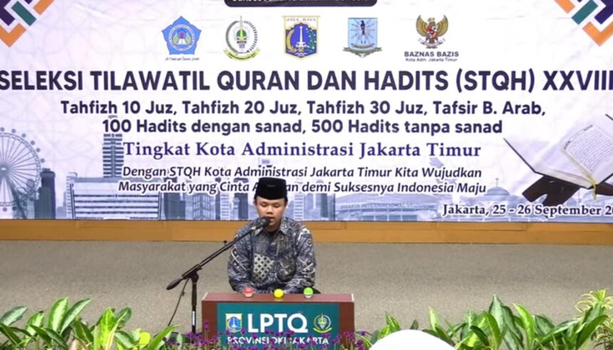 Salah satu peserta mengikuti Seleksi Tilawatil Quran dan Hadist (STQH) Tingkat Kota Administrasi Jakarta Timur, di Kantor Pemkot Jakarta Timur, Rabu (25/9/2024). Foto: Ist