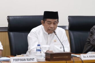 Ketua DPW PKS DKI, Khoirudin saat rapat Komisi.(Foto dok setwan DPRD DKI)