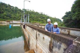 MIND ID konsisten mendukung transisi energi Indonesia melalui pengelolaan cadangan serta program hilirisasi dan industrialisasi mineral pertambangan. Foto: MIND ID