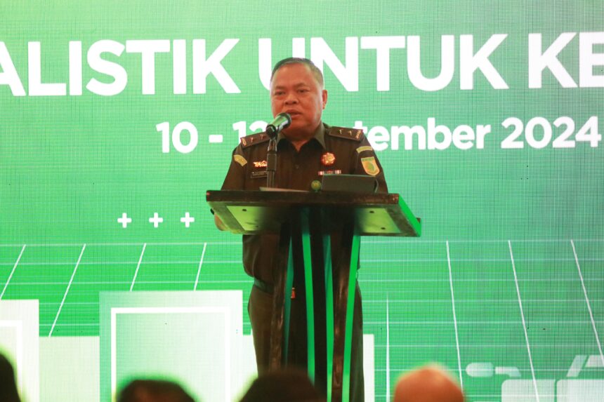 Sesjamintel, Sarjono Turin saat membuka workshop Kehumasan Pusat Penerangan Hukum (Puspenkum) Tahun 2024 di Taman Mini Indonesia Indah (TMII), Jakarta Timur, Selasa (10/9/2024). Foto: Puspenkum Kejaksaan Agung