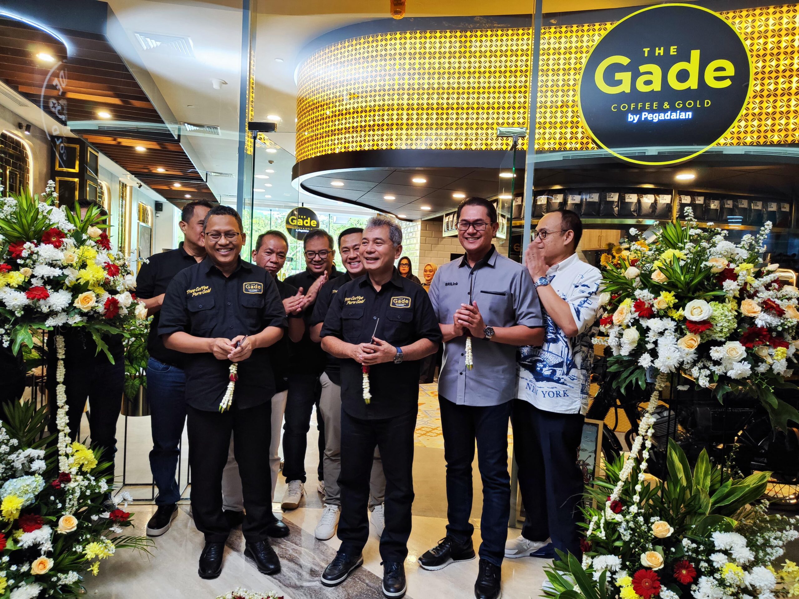 PT Pegadaian kembali membuka gerai kopi The Gade Coffee and Gold ke 45 yang bertempat di Menara Brilian Lantai 1, Jl Gatot Subroto, Tebet Jakarta Selatan, Rabu (11/09). 