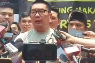 Bacagub Ridwan Kamil saat menemui warga di Warakas, Jakarta Utara.(Foto screenshot YT Kompas TV).