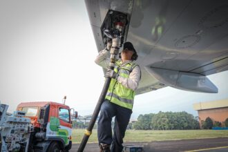 Pertamina Patra Niaga menyampaikan tidak pernah menolak kerja sama dengan pelaku usaha yang ingin masuk ke pasar avtur maupun dengan penjualan terbatas pada afiliasi. Foto: Dok Pertamina