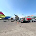 Pengoperasian penerbangan komersial Pelita Air dengan Sustainable Aviation Fuel (SAF) melalui penerbangan rute penerbangan Denpasar – Jakarta pada Jumat (20/9/2024). Foto: Dok Pelita Air Service