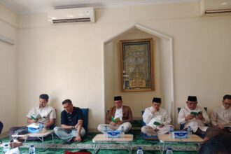 Pasangan bacagub Ridwan Kamil-Suswono saat doa bersama di kediaman Nachrowi Ramli (Bang Nara).(Foto dok pribadi)