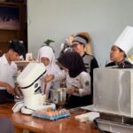 Hotel Ciputra Jakarta mengadakan acara cooking class bersama Emmanuel Foundation serta kegiatan donasi kepada masyarakat kurang mampu di Sentul dalam rangka merayakan hari jadinya yang ke-31.