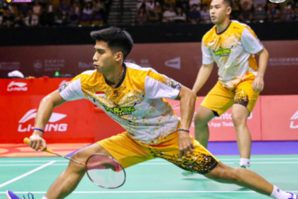 Sabar Karyaman Gutama/Moh Reza Pahlevi Isfahani kalah dari pasangan Korsel, Kang Min Hyuk/Seo Seung Jae, di partai puncak Hong Kong Open 2024. Foto: X @INABadminton