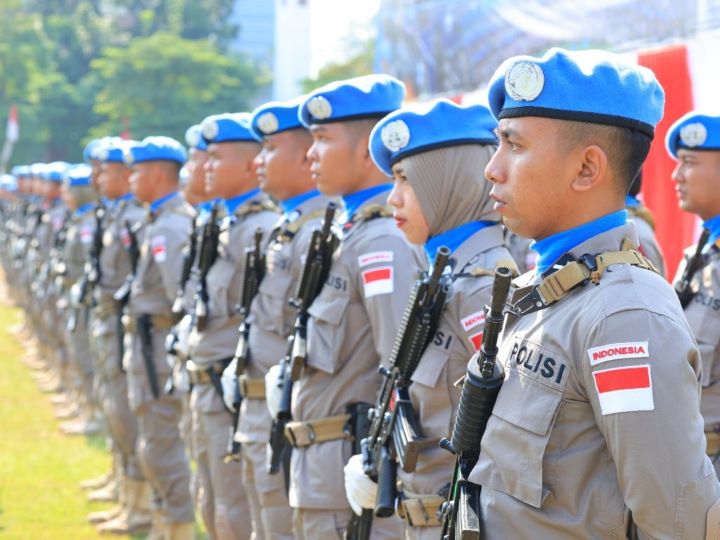 Polri berangkatkan 140 anggota Satuan Tugas Garuda Bhayangkara FPU 6 Minusca untuk bergabung dalam misi pemeliharaan perdamaian PBB di Bangui, Republik Afrika Tengah. Foto: polri