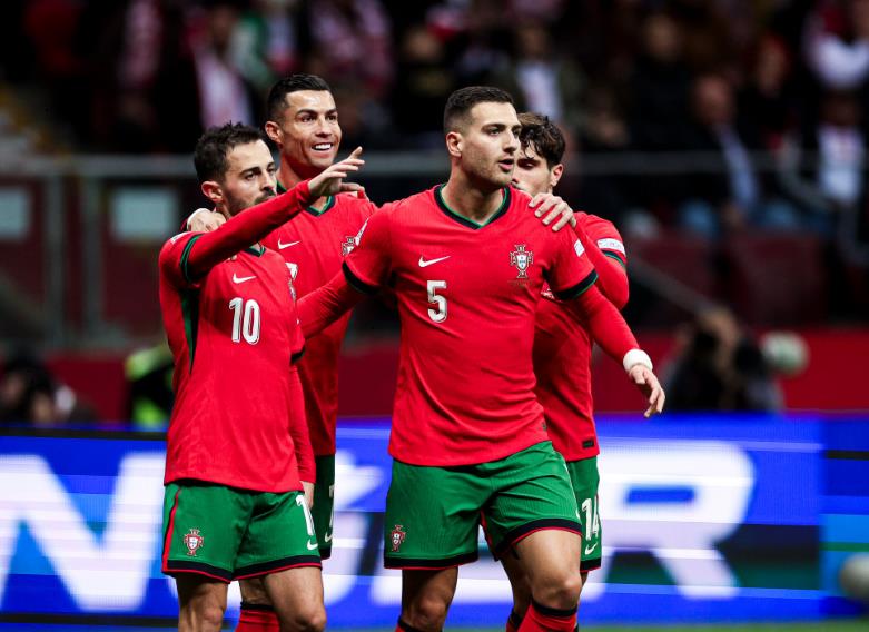 Polandia 1-3 Portugal (Foto: @Cristiano)