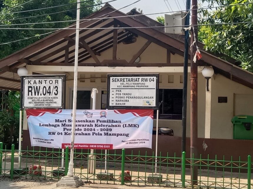 Pos RW 04 yang berada di Pondok Karya, Jakarta Selatan.(foto Sofian/ipol.id)