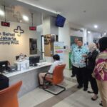 Wakil Walikota Jakarta Utara, Juaini saat melakukan blusukan di RSUD Tanjung Priuk.(Foto