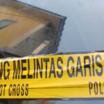 Ilustrasi - Dilarang melintasi garis police line yang terpasang di tempat kejadian perkara (TKP). Foto: Joesvicar Iqbal/ipol.id