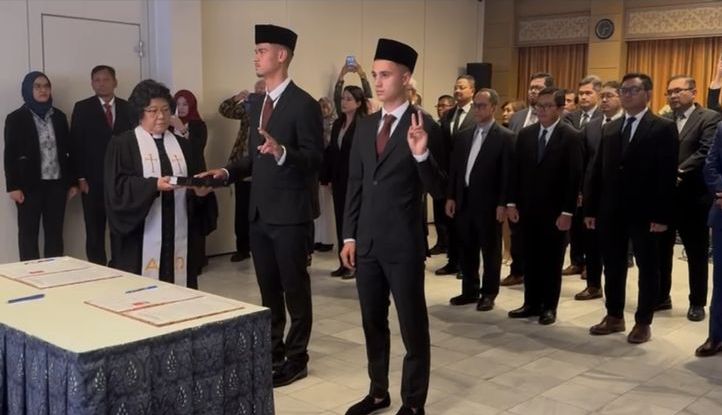 Sah, Hilgers dan Reijnders Resmi Jadi WNI,