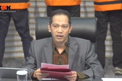 Wakil Ketua KPK, Nurul Ghufron dalam jumpa pers di Gedung Merah Putih, Jakarta, Selasa (8/10/2024). Foto: Live streaming YT @kpkri