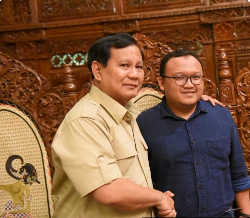 Jubir PKS, Muhammad Kholid saat bersama Prabowo Subianto. Foto: dok humas