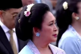 Ketua Komisi IV DPR RI, Titiek Soeharto saat menghadiri pelantikan presiden Prabowo.(Foto screenshot YT)