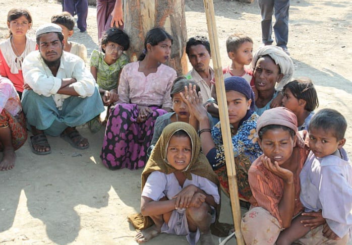 Sejumlah pengungsi Rohingya di negara bagian Rakhine. Foto: Ist