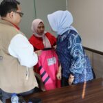 Tersangka RP, mantan Panitera Pengadilan Negeri (PN) Jakarta Timur saat mengenakan rompi tahanan Kejaksaan Tinggi Daerah Khusus Jakarta (Kejati DKJ), Rabu (20/10/2024). Foto: Pidsus Kejati DKJ