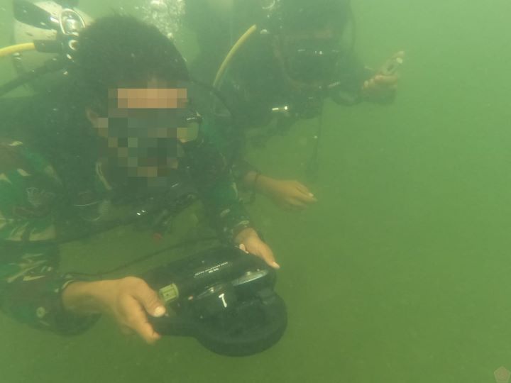 Satuan Komando Pasukan Katak Koarmada III kembali menggelar latihan selam tempur di Perairan Pulau Makmak, Kab. Sorong, Papua Barat Daya. Foto: Puspen TNI