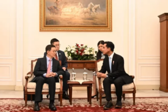 Wakil Presiden Gibran Rakabuming Raka menerima kunjungan kehormatan dari Wapres China Han Zheng di Istana Wapres, Jakarta, Senin (21/10/2024). Foto: Biro Pers Sekretariat Wapres