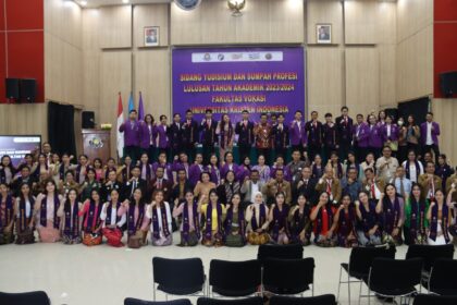 Lulusan Fakultas Vokasi UKI usai Yudisium dan Sumpah Profesi, terus komitmen memberi sumbangsih untuk negeri. Foto: dok humas