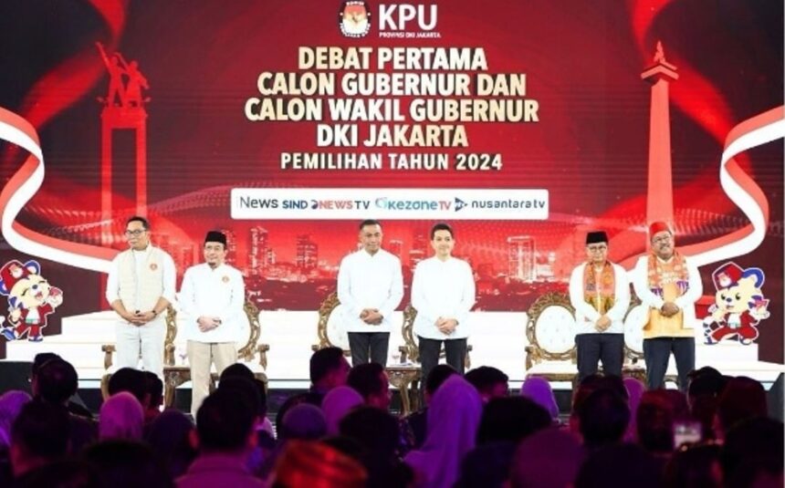 Debat pertama pasangan calon Gubernur dan Wakil Gubernur DKI Jakarta Tahun 2024. Foto: dok. KPU DKI Jakarta