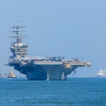 Kapal Induk USS Dwight D Eisenhower Carrier Strike Group yang beroperasi di Laut Merah. Foto: US Navy