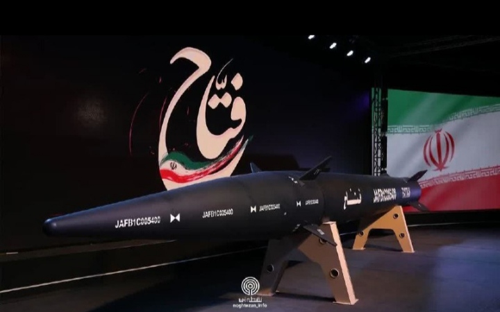 Iran meluncurkan rusal hipersonic Al Fatah ke wilayah Israel pada ! Oktober 2024. memicu eskalasi konflik yang kian memanas di kawasan Timur Tengah. Foto: X @thecradlemedia