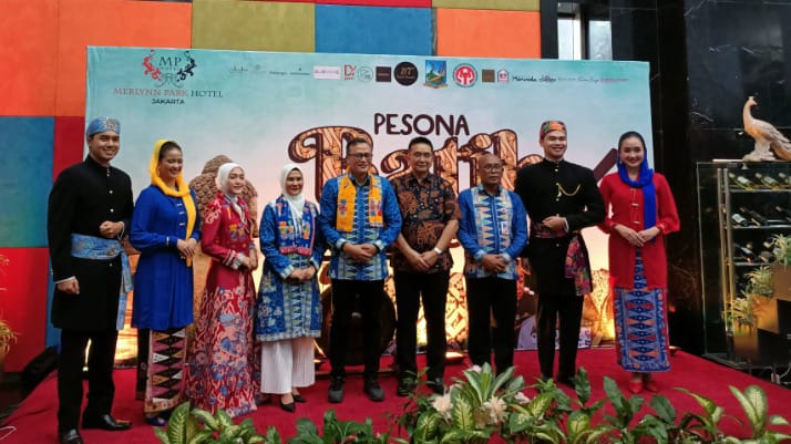 Pesona Batik Indonesia di Merlynn Park Hotel Jakarta. (dok. Merlynn Park Hotel)