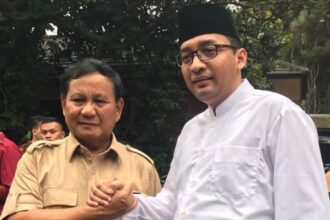 Ketua Umum Gerakan Indonesia Mandiri (Ketum GIM), Heikal Safar (kanan) ketika bersama Prabowo Subianto Presiden Republik Indonesia (kiri), beberapa waktu lalu (sebelum pelantikan Presiden). Foto: Ist