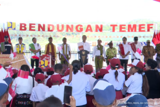 Presiden Joko Widodo (Jokowi) meresmikan Bendungan Temef, di Kabupaten Timor Tengah Selatan, Provinsi Nusa Tenggara Timur (NTT), Rabu (02/10/2024) pagi. Foto: Tangkapan YouTube BPMI Setpres