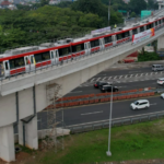 Hari ini tarif LRT Rp1 menyambut suksesi kepemimpinan Indonesia. Foto: KAI